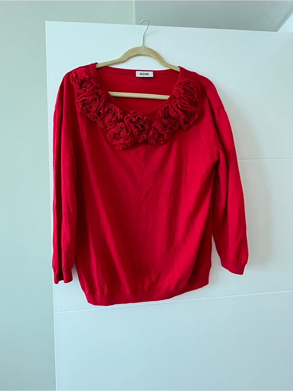 Moschino Women’s Red 100% Virgin Wool 3D Rosette Sweater Italy 48 US 14